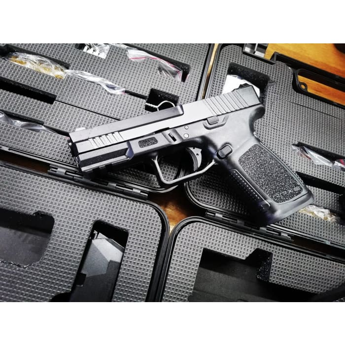 PISTOL RADIKAL RPX9 9MM PARA BLACK INCL 3 MAGS FIREARM