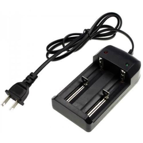 Battery Charger / Rechargeable Batteries